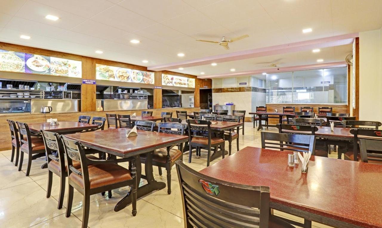 Treebo Skanda Suites Kumbalgod Екстериор снимка
