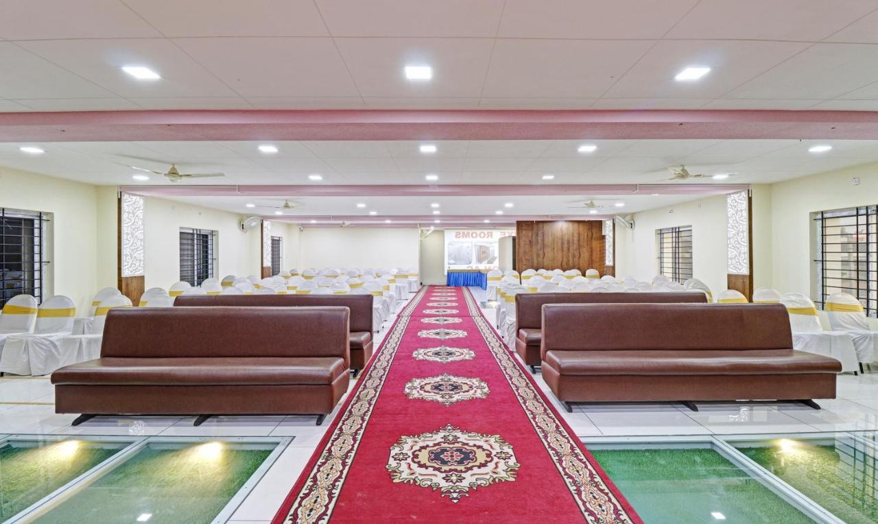 Treebo Skanda Suites Kumbalgod Екстериор снимка