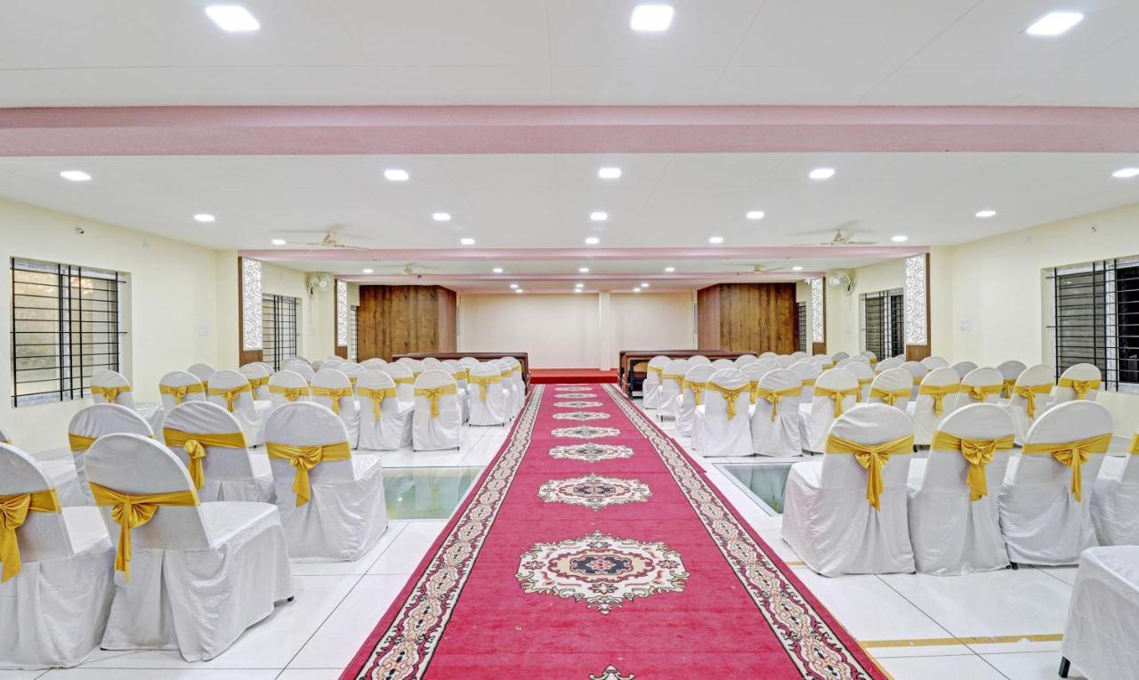 Treebo Skanda Suites Kumbalgod Екстериор снимка